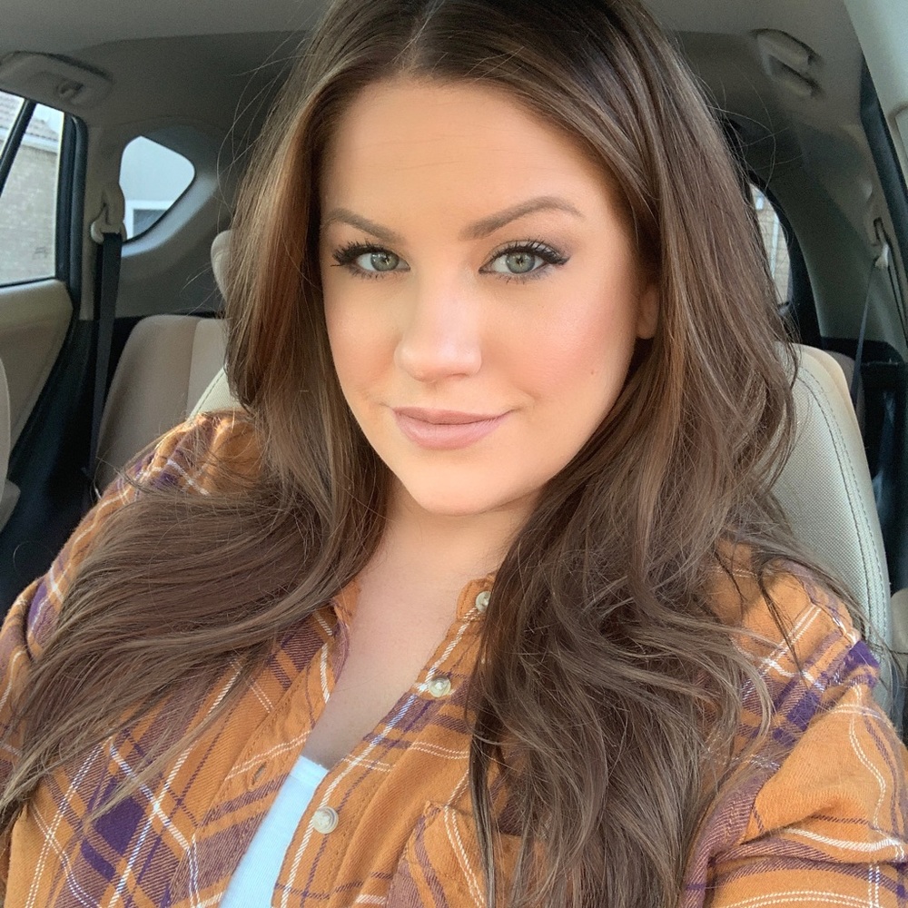 Meet your Posher, Breanna